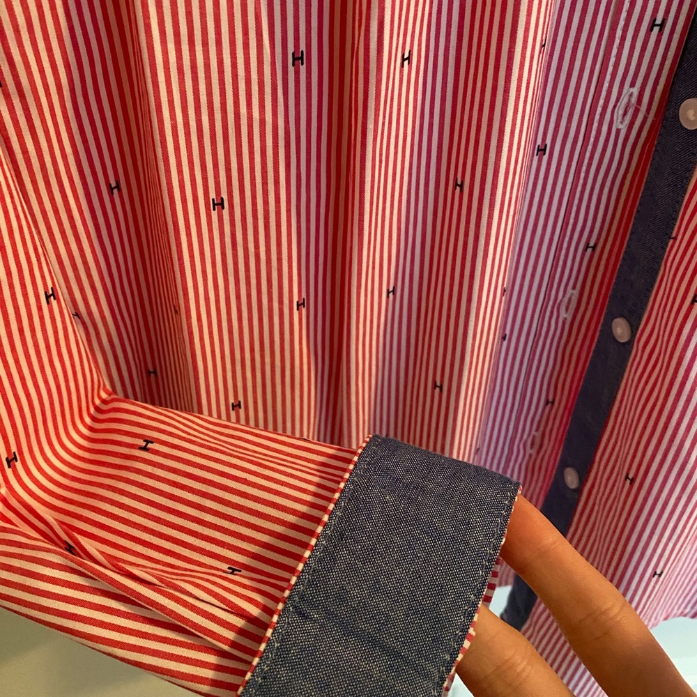 Women’s button down - Picture 3 of 5